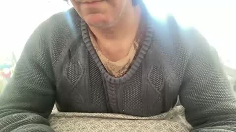 Snapshot of alphandre chatting on 01-27-25, 09:44 AlphAndre online show from 01-27-25, 09:44