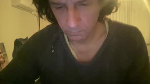 Snapshot of alphandre chatting on 01-31-25, 04:06 AlphAndre online show from 01-31-25, 04:06