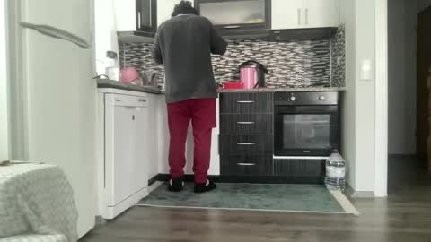 Snapshot of alphandre chatting on 03-02-25, 08:27 AlphAndre online show from 03-02-25, 08:27