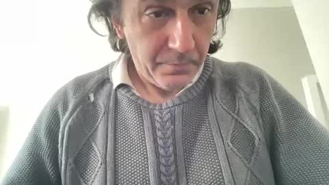 Snapshot of alphandre chatting on 03-11-25, 06:10 AlphAndre online show from 03-11-25, 06:10