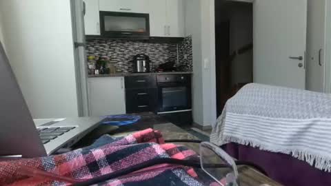 Snapshot of alphandre chatting on 04-16-26, 08:04 AlphAndre online show from 04-16-26, 08:04