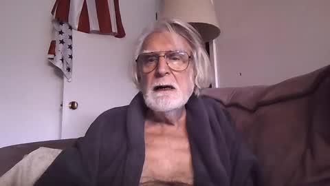 Snapshot of alphauniform chatting on 02-12-25, 05:05 AlphaUniform online show from 02-12-25, 05:05