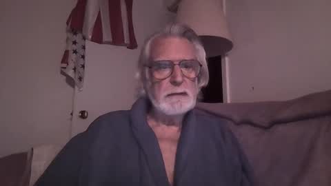 Snapshot of alphauniform chatting on 02-13-25, 12:32 AlphaUniform online show from 02-13-25, 12:32