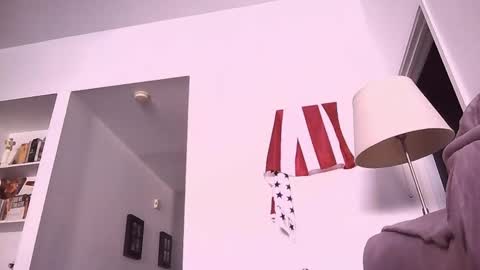 Snapshot of alphauniform chatting on 09-16-25, 03:35 AlphaUniform online show from 09-16-25, 03:35