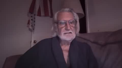 Snapshot of alphauniform chatting on 11-30-25, 01:26 AlphaUniform online show from 11-30-25, 01:26