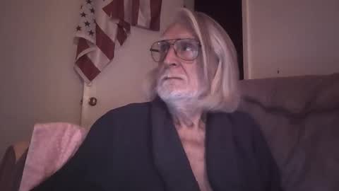 Snapshot of alphauniform chatting on 03-04-26, 02:50 AlphaUniform online show from 03-04-26, 02:50