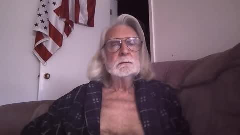 AlphaUniform online show from 03-20-26, 06:24