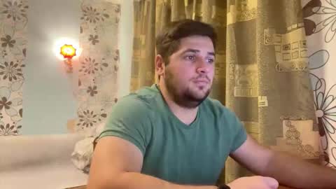 Alex online show from 12-22-25, 09:01