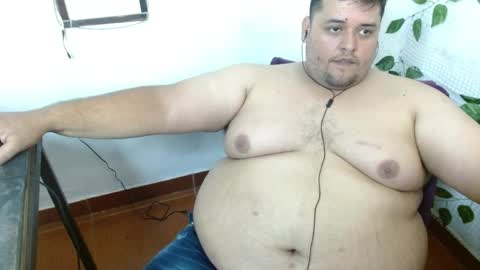 Snapshot of altairstudiosboy chatting on 06-07-26, 02:32 Jhosep online show from 06-07-26, 02:32