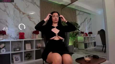 Snapshot of altessavoss chatting on 05-18-26, 03:46 altessavoss online show from 05-18-26, 03:46