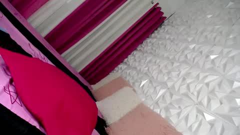 Chloe- DONT FORGET TO FOLLOW MElets getting to know each other and make some love and fun online show from 02-23-25, 02:29