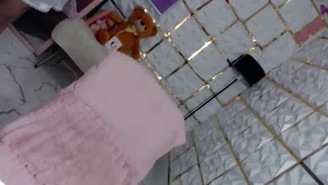 Chloe- DONT FORGET TO FOLLOW MElets getting to know each other and make some love and fun online show from 01-19-26, 07:01