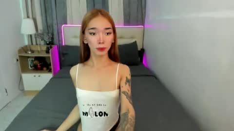 Andrea online show from 04-11-26, 04:33