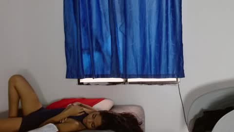 Snapshot of alucard_smith_ chatting on 04-14-26, 04:35 Smith and lucy online show from 04-14-26, 04:35