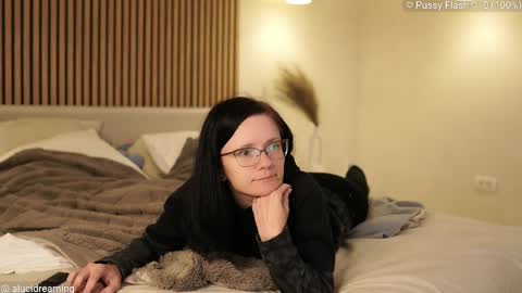 Lucid Dreaming online show from 10-05-25, 07:45