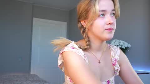 Amelia NEXT STREAM  online show from 09-12-25, 01:33