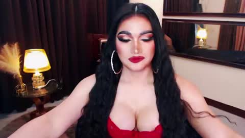Snapshot of alurajhenson chatting on 06-16-26, 07:11 Alura Jhenson online show from 06-16-26, 07:11