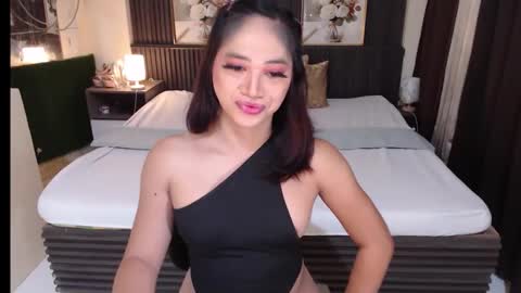 aluxekristine online show from 09-17-25, 01:29