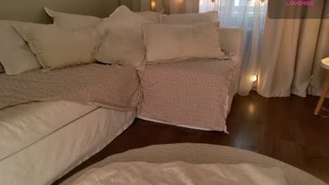 Lilu online show from 06-29-26, 05:25