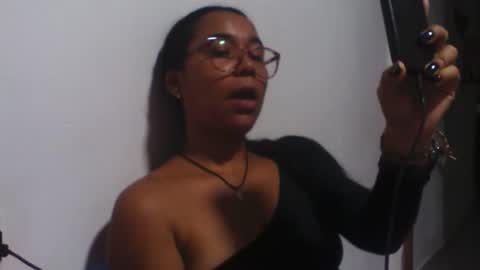 analia online show from 09-13-25, 04:34