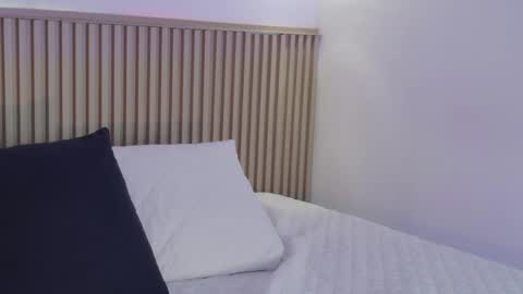Snapshot of aly_leee chatting on 04-01-26, 12:06 aly_leee online show from 04-01-26, 12:06