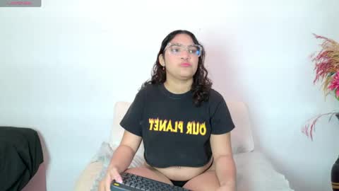 aly_n_sebas online show from 04-07-26, 03:40