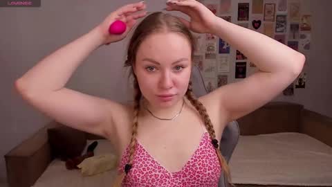 Alya online show from 03-20-26, 01:21