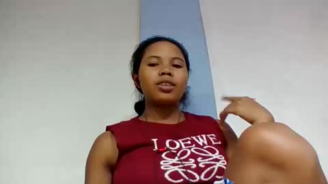 Snapshot of alydie7 chatting on 06-08-26, 04:18 alydie7 online show from 06-08-26, 04:18