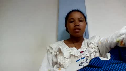Snapshot of alydie7 chatting on 07-05-26, 04:41 alydie7 online show from 07-05-26, 04:41