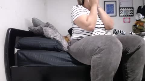 Alyn Maria online show from 01-16-25, 03:34