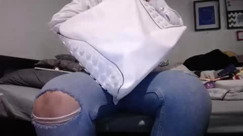 Alyn Maria online show from 01-06-26, 02:26