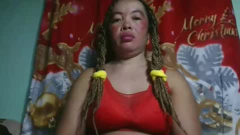 Snapshot of alypierette chatting on 03-05-26, 02:18 alypierette online show from 03-05-26, 02:18