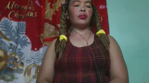 Snapshot of alypierette chatting on 03-14-26, 06:13 alypierette online show from 03-14-26, 06:13