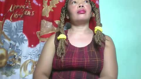 Snapshot of alypierette chatting on 03-16-26, 06:01 alypierette online show from 03-16-26, 06:01