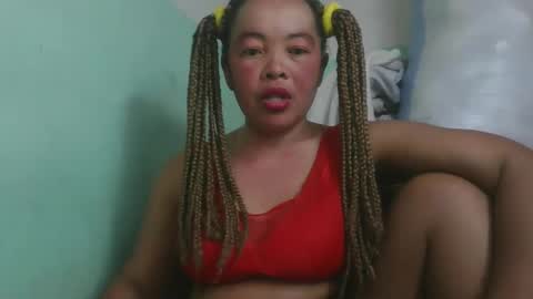 Snapshot of alypierette chatting on 03-19-26, 08:07 alypierette online show from 03-19-26, 08:07