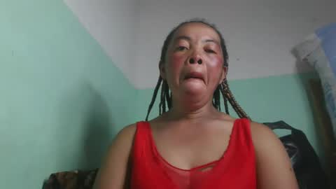 Snapshot of alypierette chatting on 04-13-26, 02:39 alypierette online show from 04-13-26, 02:39