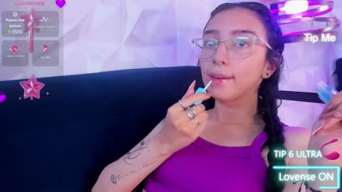 sopie online show from 12-18-24, 02:17