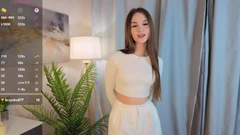 Snapshot of alyshaplescia chatting on 04-20-26, 04:10 Mona online show from 04-20-26, 04:10