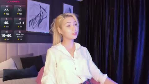 Snapshot of alysiasun chatting on 06-21-26, 01:13 Alysia online show from 06-21-26, 01:13