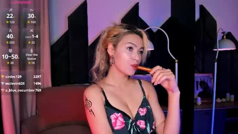 Snapshot of alysiasun chatting on 07-13-26, 06:27 Alysia online show from 07-13-26, 06:27