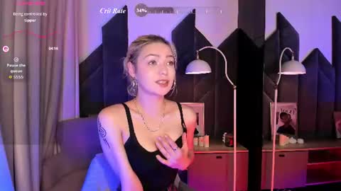 Snapshot of alysiasun chatting on 07-24-26, 03:10 Alysia online show from 07-24-26, 03:10