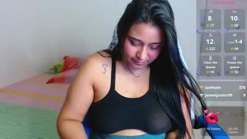 Snapshot of alyson_15 chatting on 01-27-25, 05:58 Alyson online show from 01-27-25, 05:58
