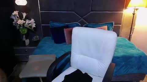 ALYSON Y ETHAN online show from 03-29-26, 07:47