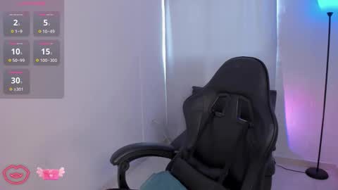 Alyson online show from 09-30-25, 02:11