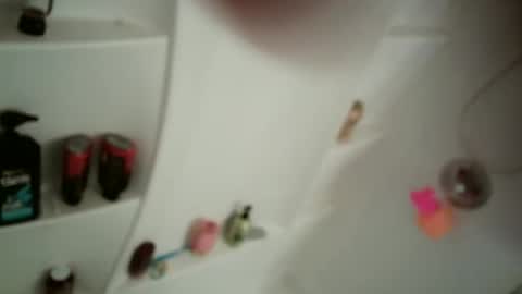 Snapshot of alyssa_nova chatting on 11-17-25, 04:35 alyssa_nova online show from 11-17-25, 04:35