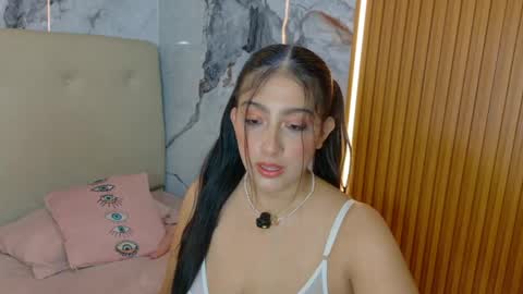 Snapshot of alyssa_park chatting on 04-27-26, 07:01 ALYSSA online show from 04-27-26, 07:01