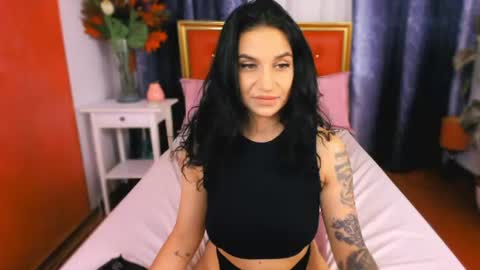 Snapshot of alyssaanne chatting on 06-15-26, 05:09 Alyssa online show from 06-15-26, 05:09