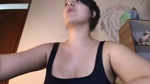 Snapshot of alyssia_wolds_1 chatting on 04-07-26, 02:34 alyssia wolds online show from 04-07-26, 02:34