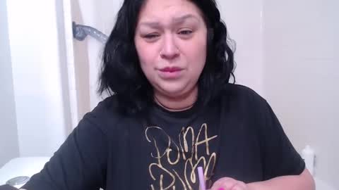 Alyssiaamorexo online show from 03-04-25, 04:09