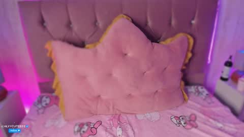 Alyy online show from 03-11-26, 08:26